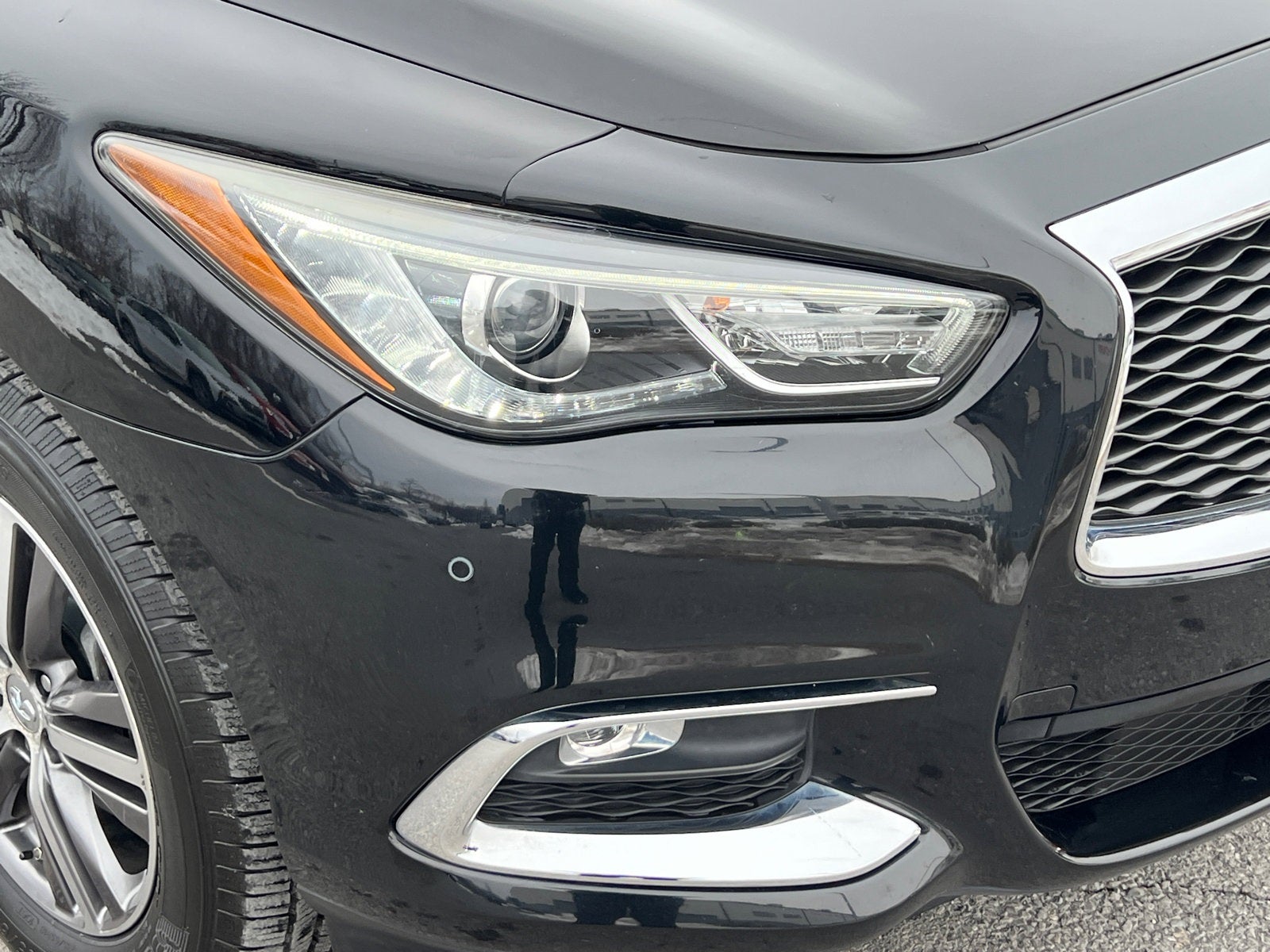 2017 INFINITI QX60 Base