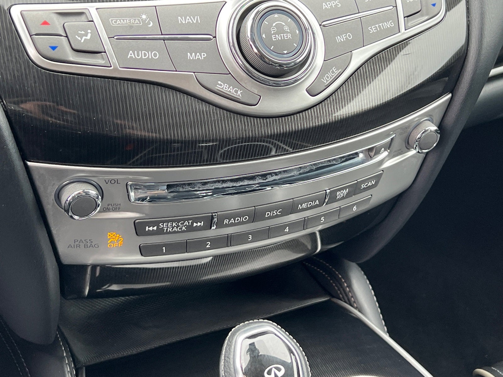 2017 INFINITI QX60 Base