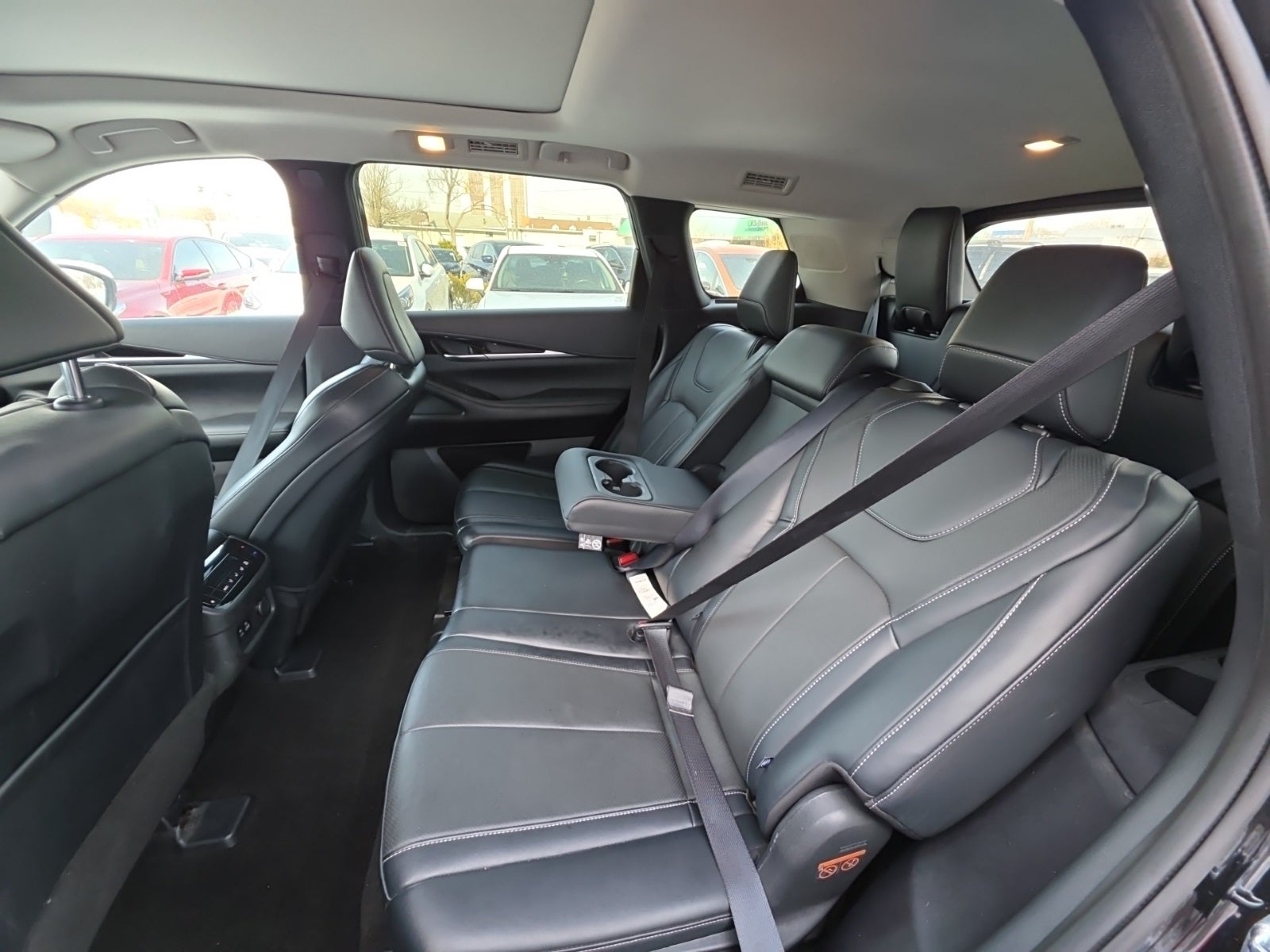 2023 INFINITI QX60 PURE