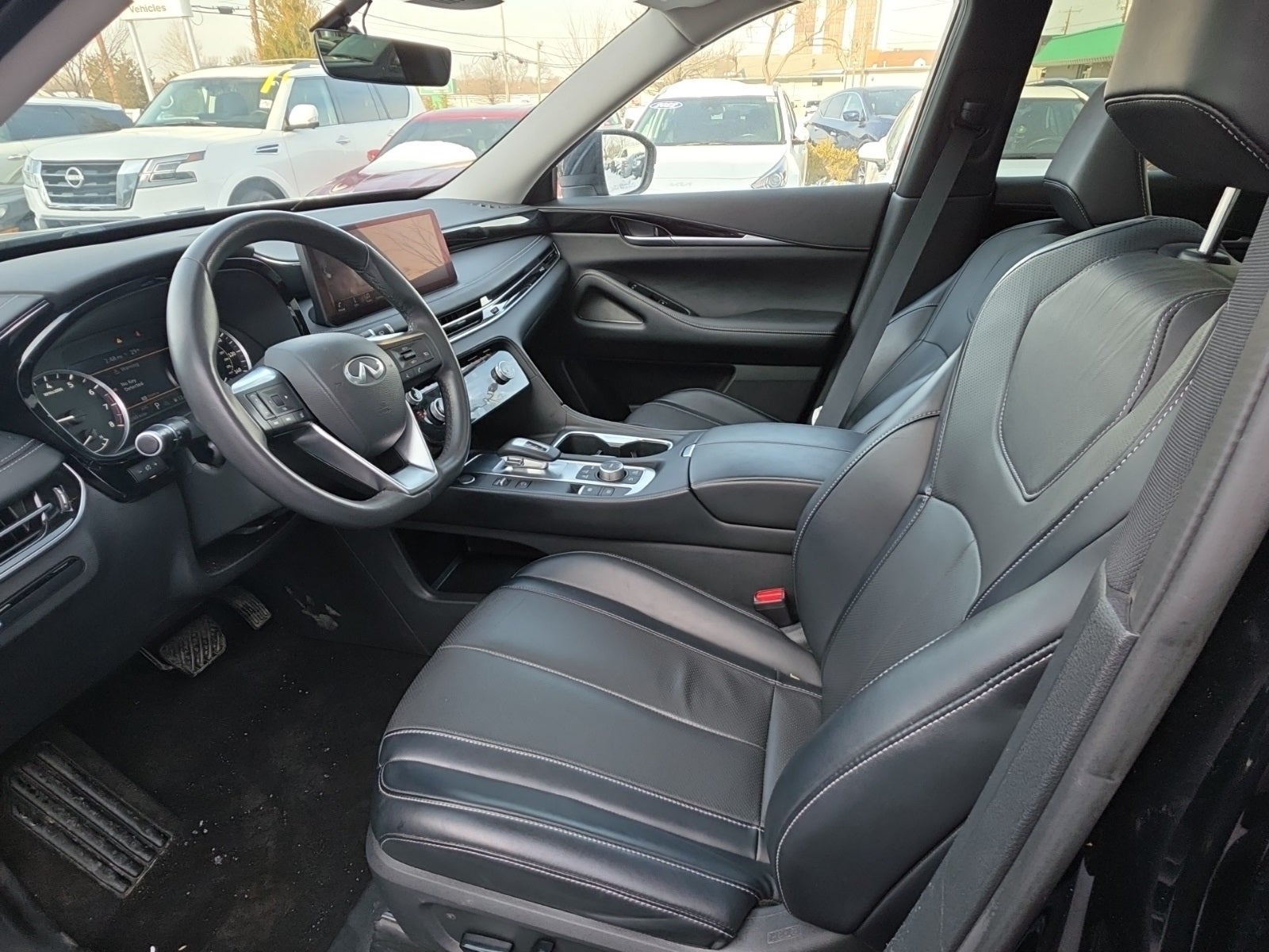 2023 INFINITI QX60 PURE