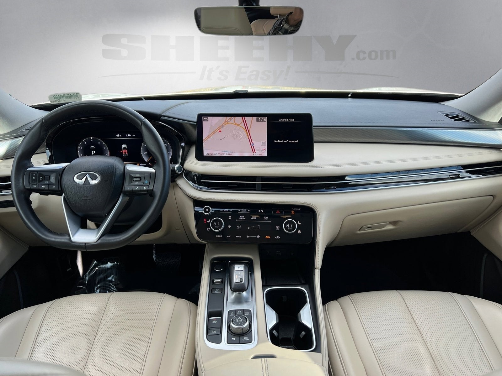 2023 INFINITI QX60 LUXE