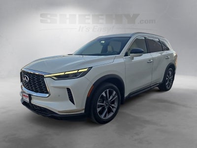 2023 INFINITI QX60 LUXE