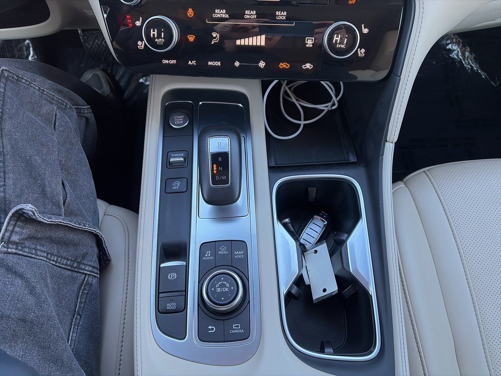 2023 INFINITI QX60 LUXE