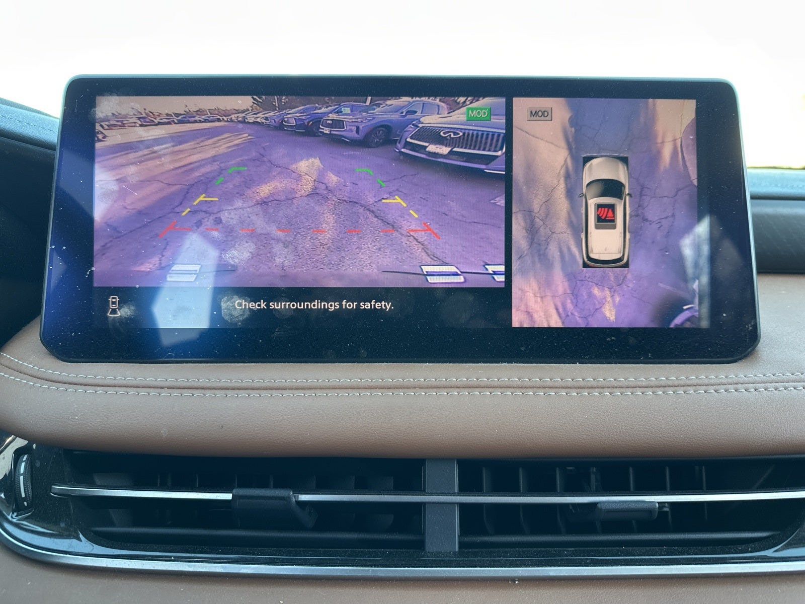 2024 INFINITI QX60 Sensory