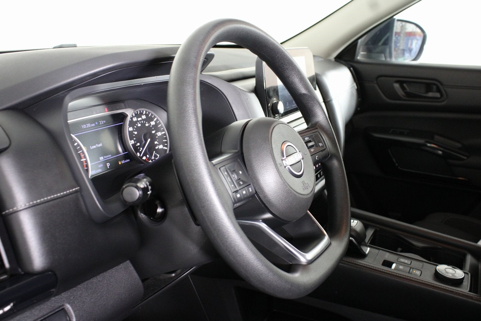 2024 Nissan Pathfinder S