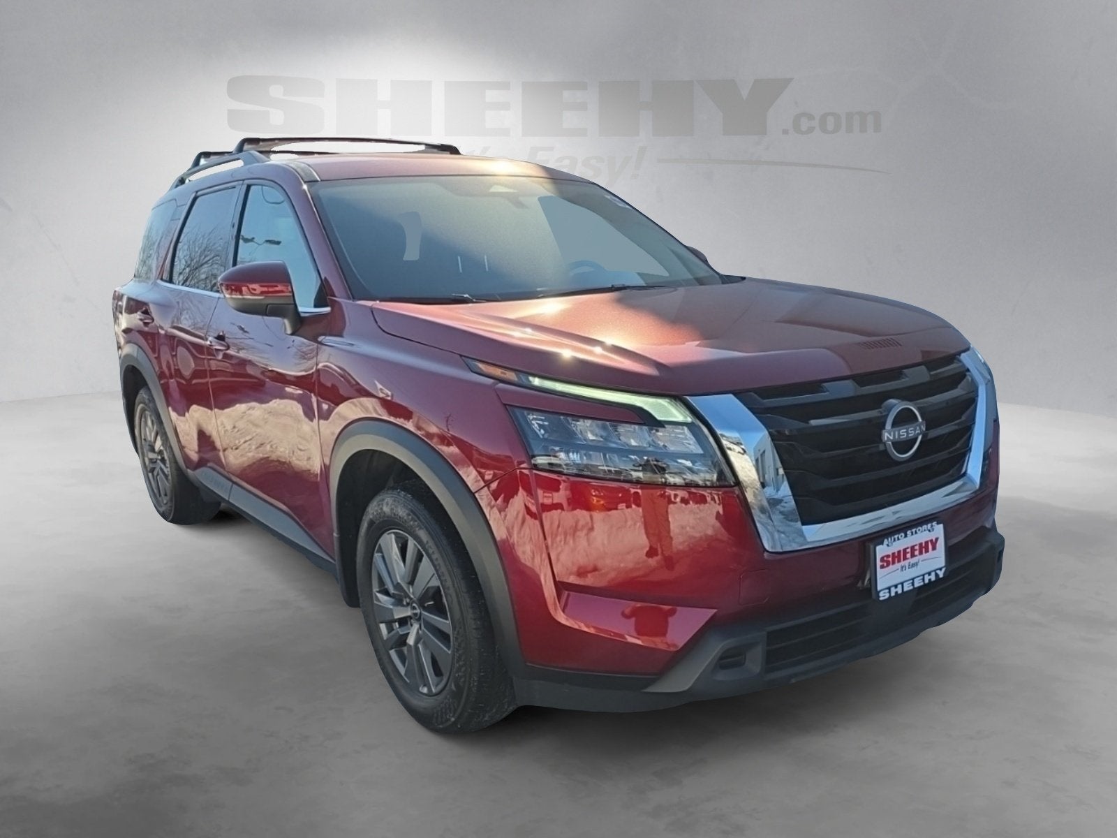 2024 Nissan Pathfinder SV