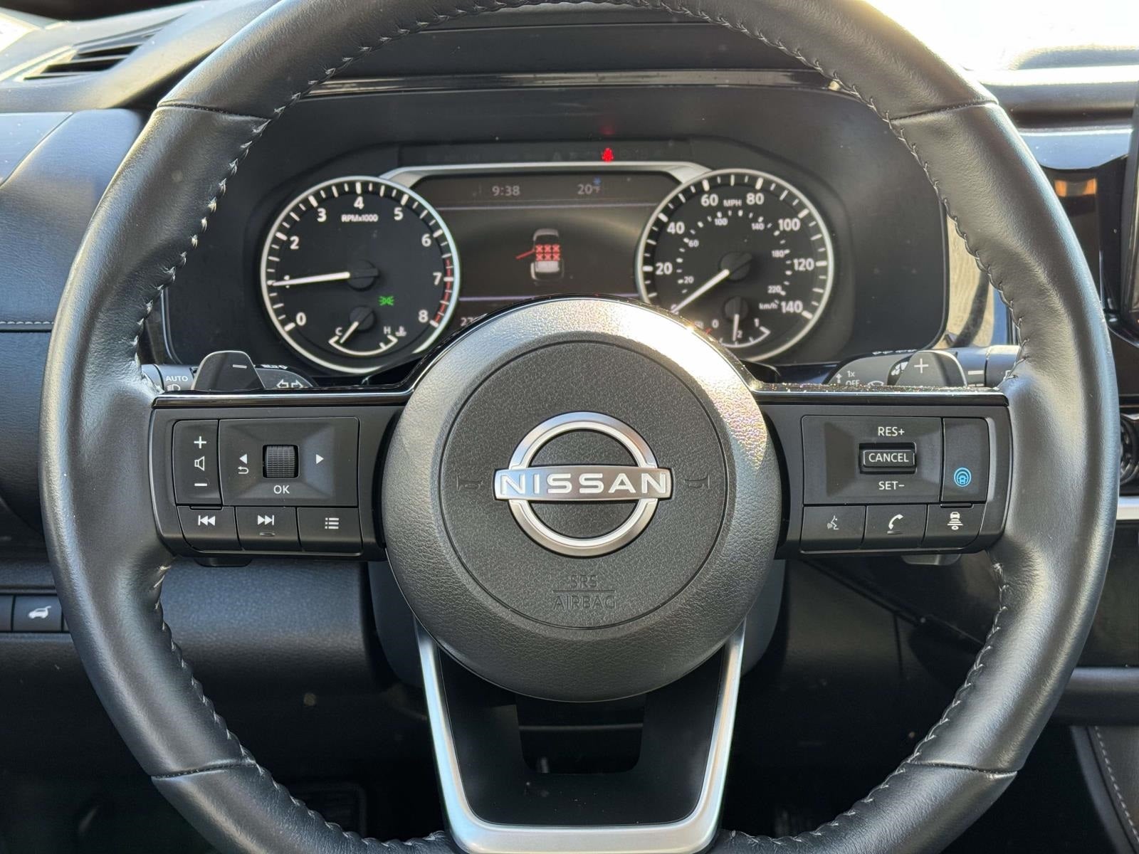 2022 Nissan Pathfinder SL