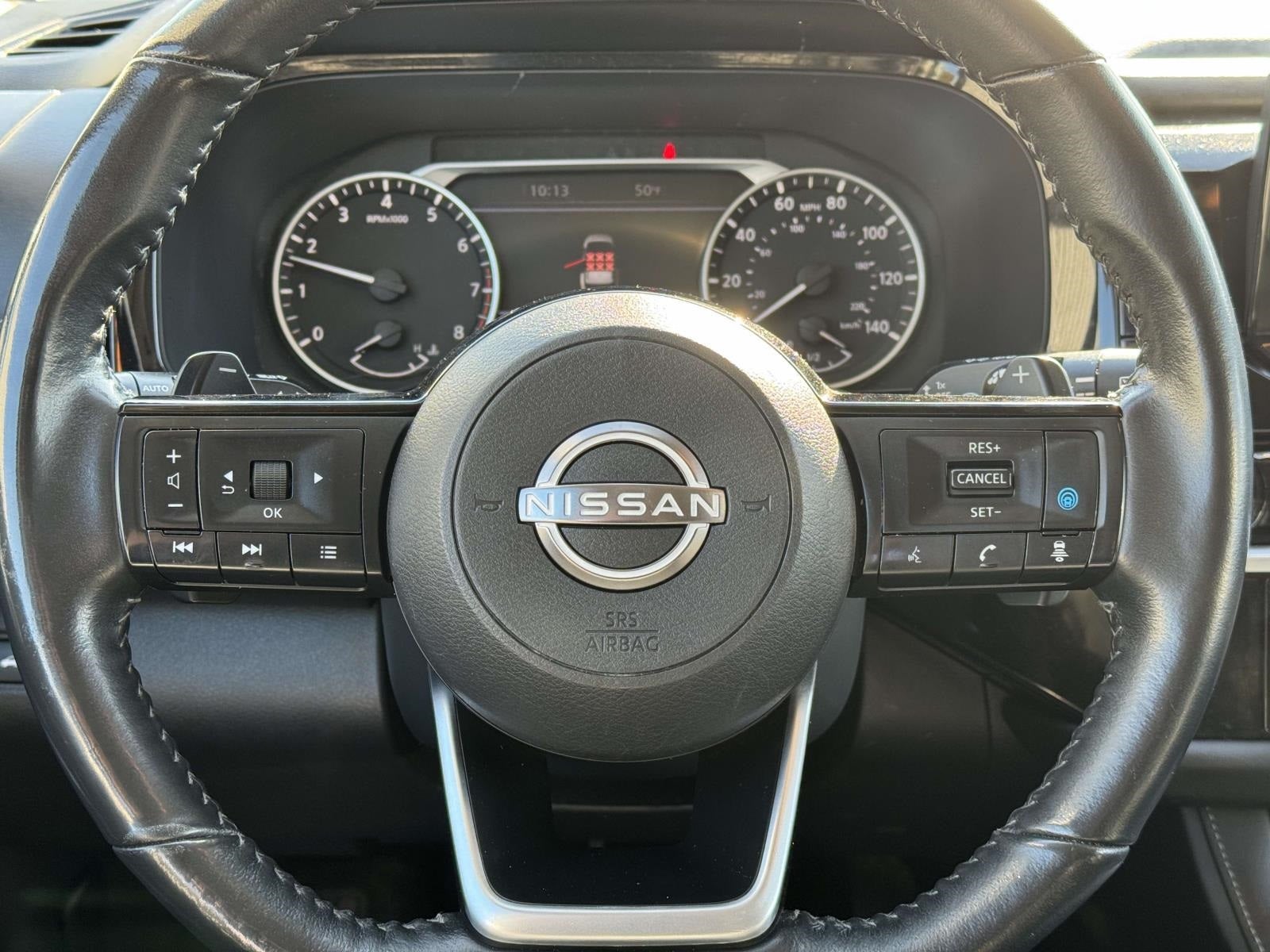 2022 Nissan Pathfinder SL