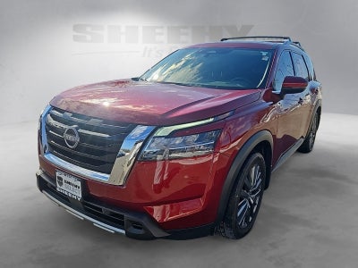 2024 Nissan Pathfinder SL