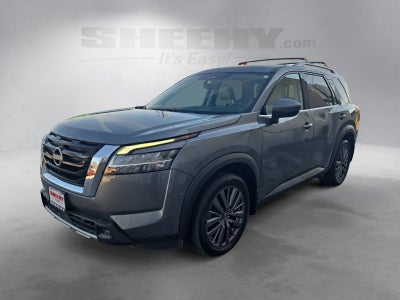 2023 Nissan Pathfinder SL