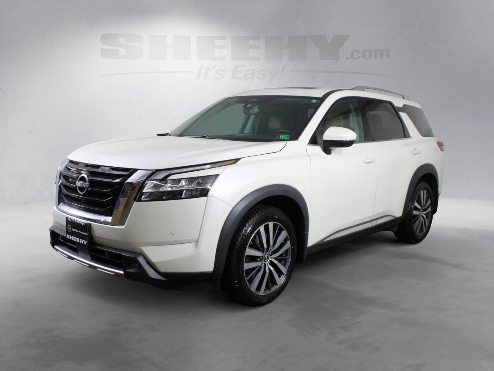 2022 Nissan Pathfinder Platinum