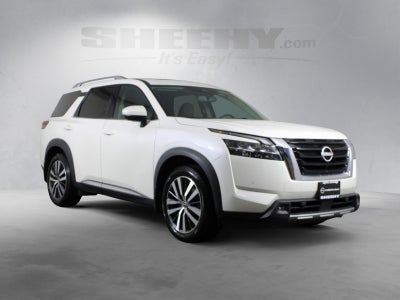 2022 Nissan Pathfinder Platinum