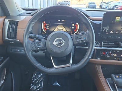 2022 Nissan Pathfinder Platinum