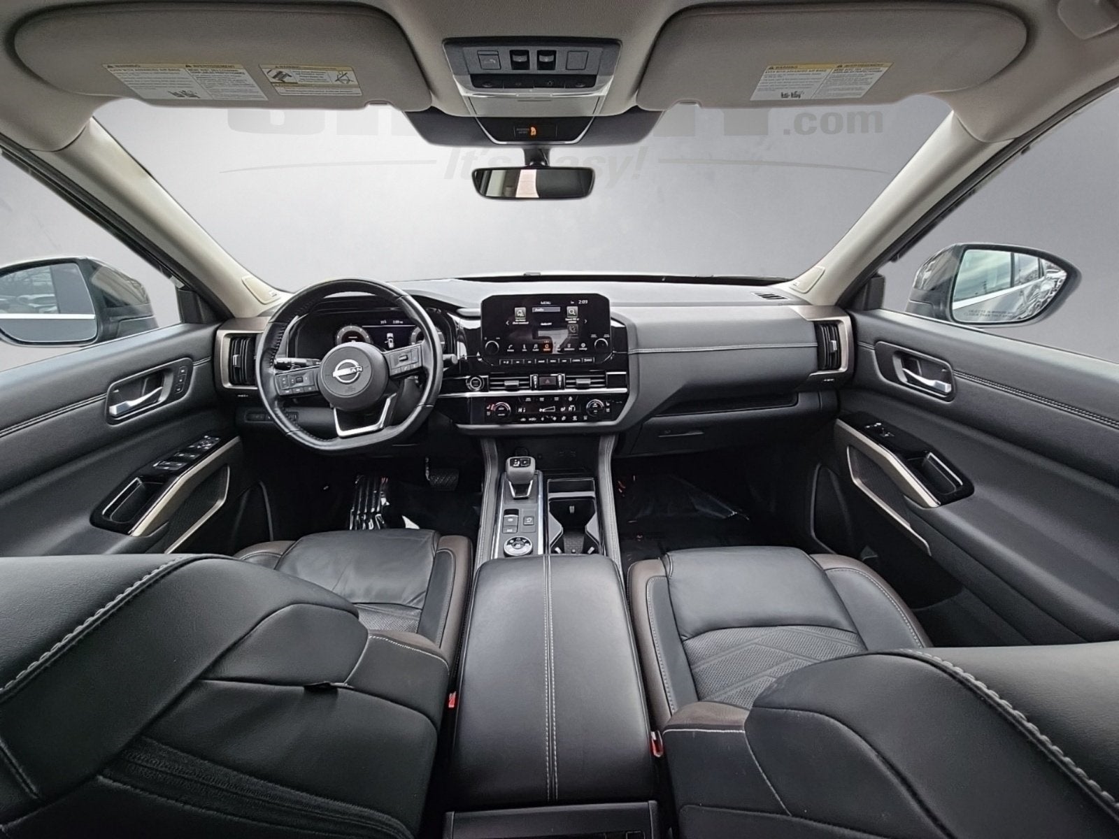 2023 Nissan Pathfinder Platinum