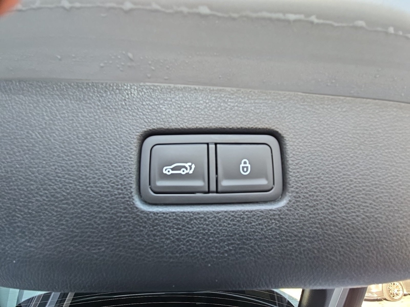 2023 Genesis Electrified GV70 Advanced