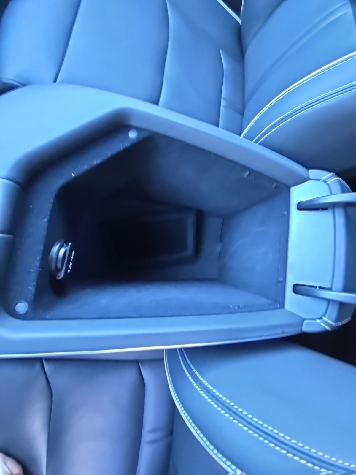 2023 Genesis Electrified GV70 Advanced