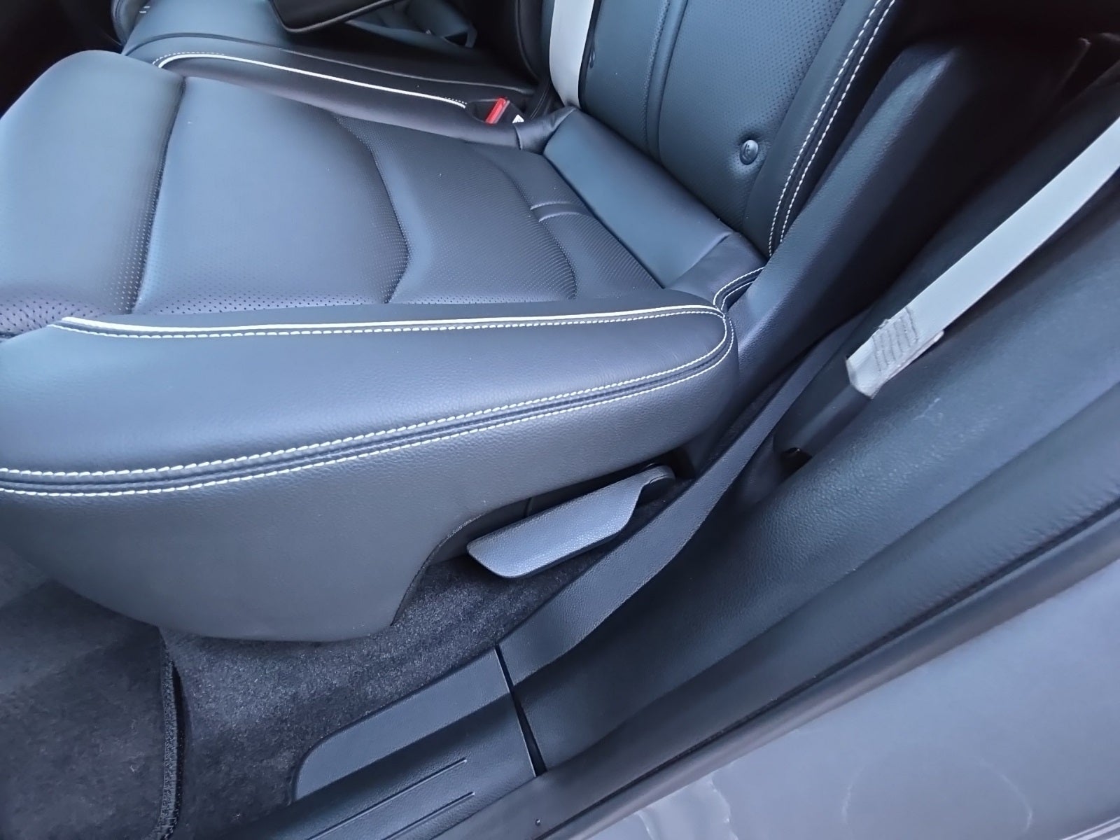 2023 Genesis Electrified GV70 Advanced