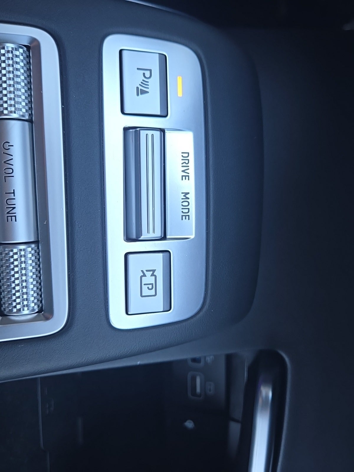 2023 Genesis Electrified GV70 Advanced