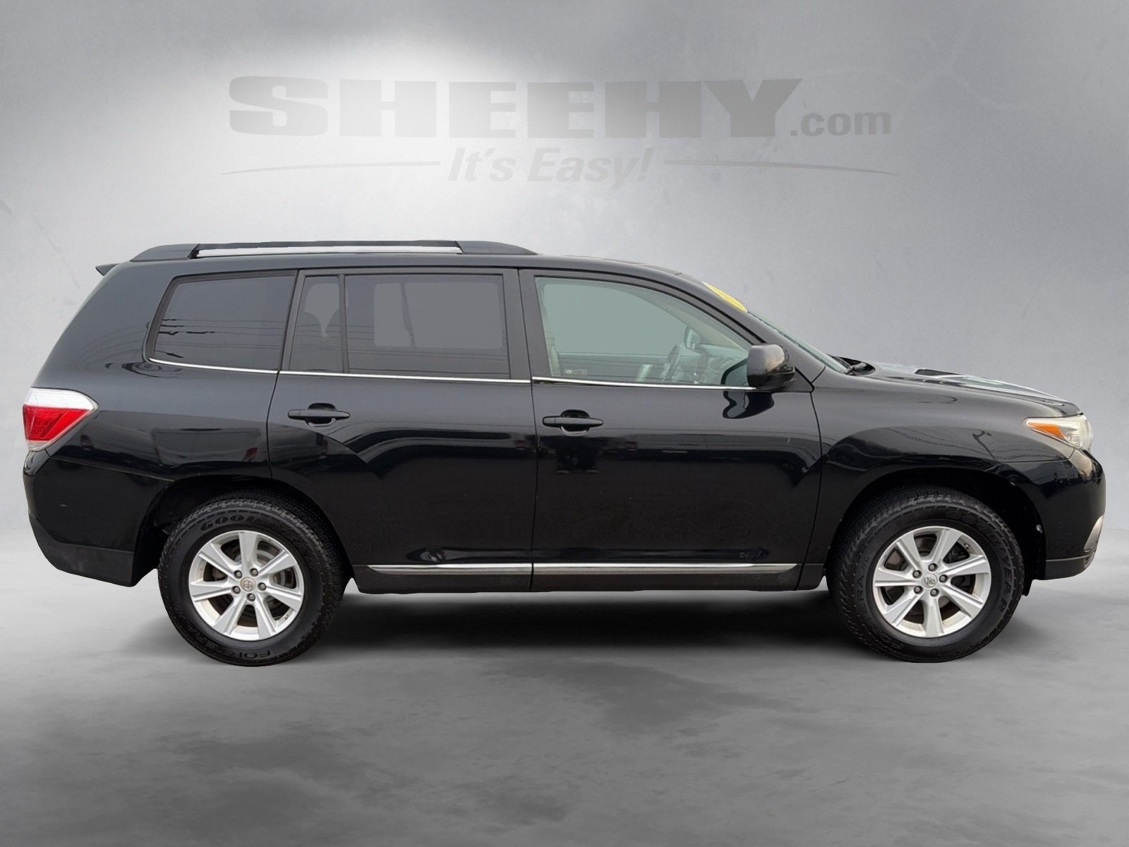 2011 Toyota Highlander SE