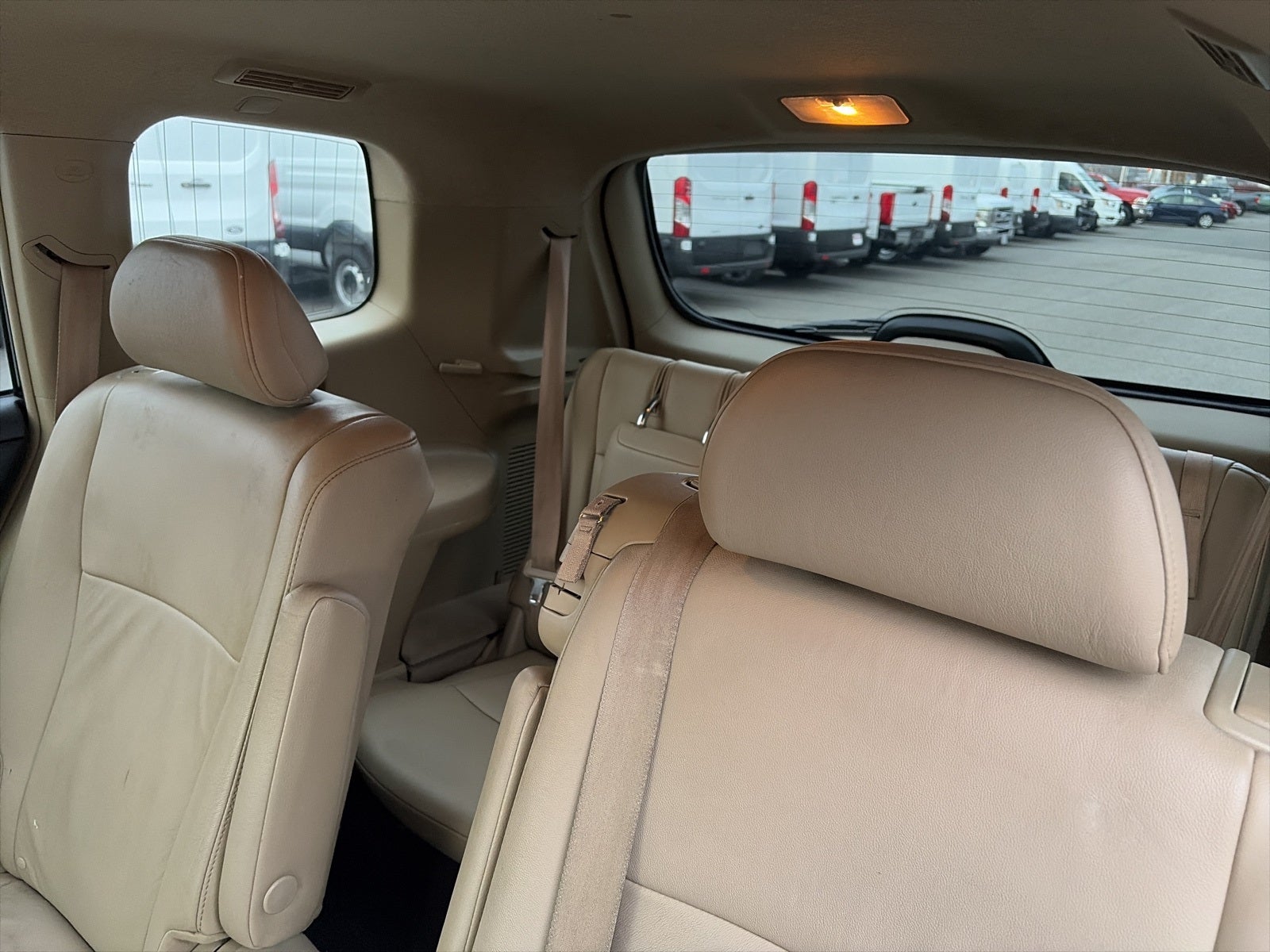 2011 Toyota Highlander SE