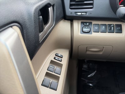 2011 Toyota Highlander SE