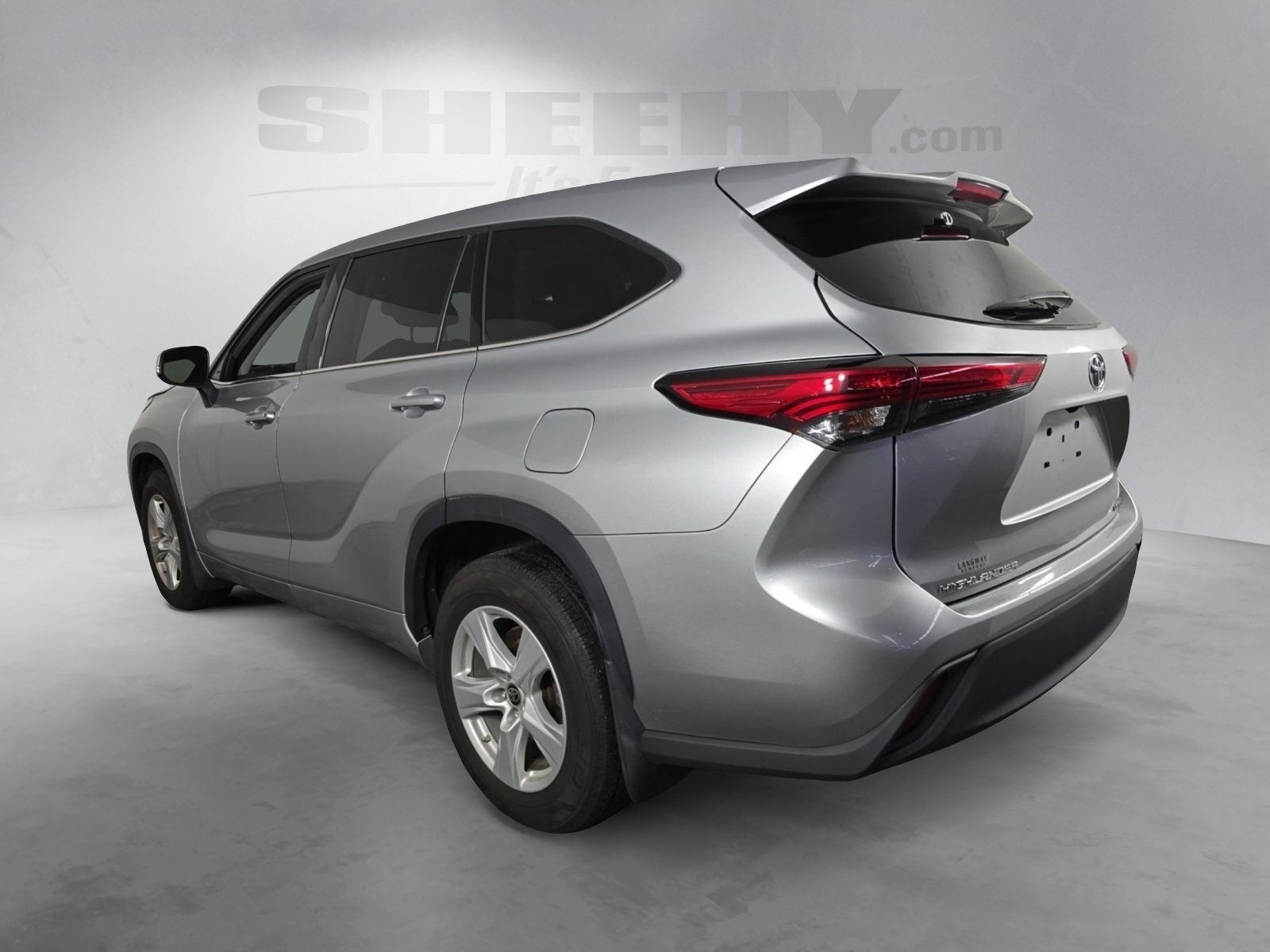 2021 Toyota Highlander LE