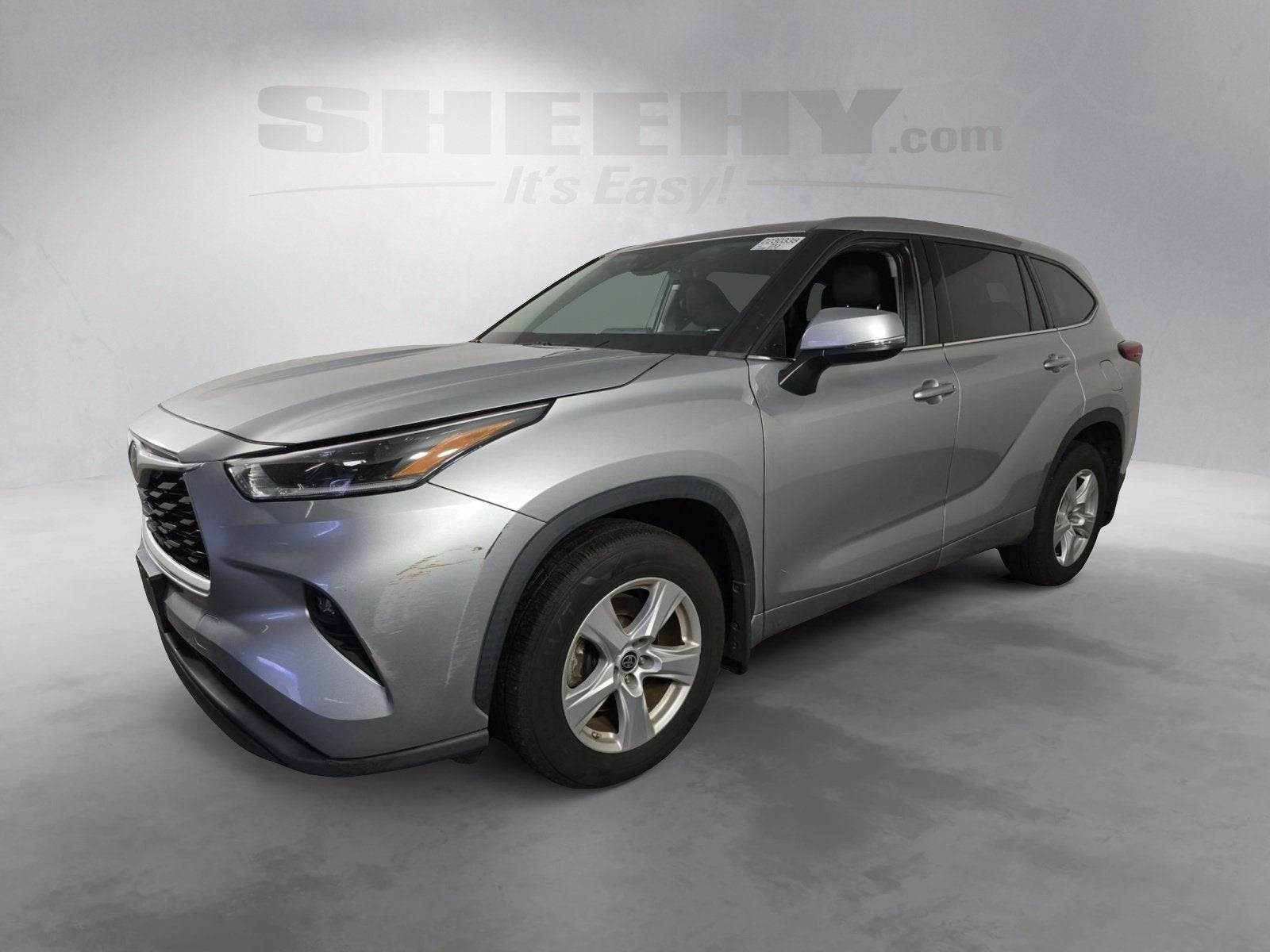 2021 Toyota Highlander LE