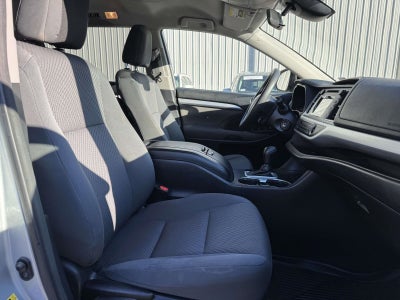 2018 Toyota Highlander LE