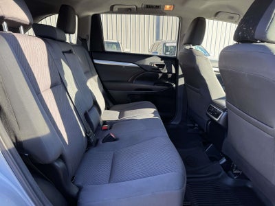 2018 Toyota Highlander LE
