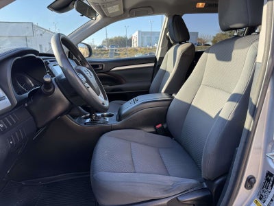 2018 Toyota Highlander LE