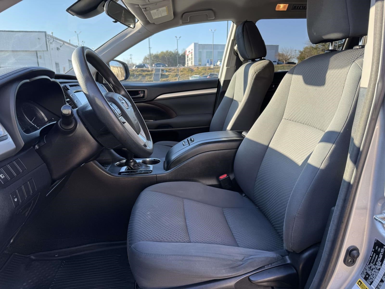 2018 Toyota Highlander LE