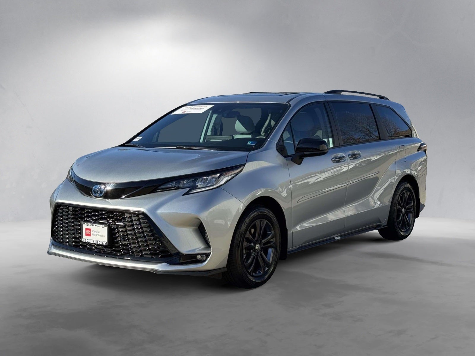 2025 Toyota Sienna XSE 7 Passenger