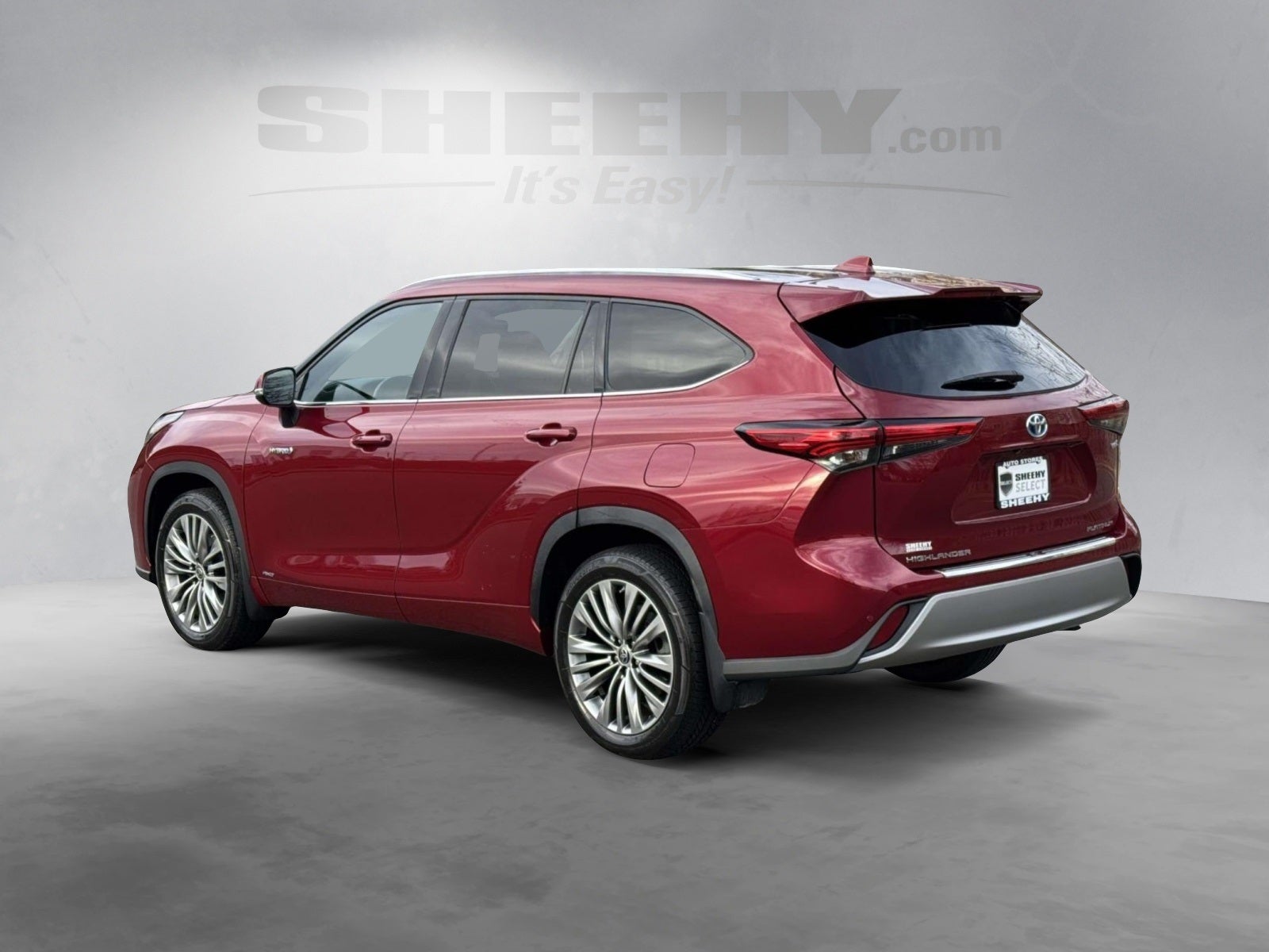 2021 Toyota Highlander Hybrid Platinum