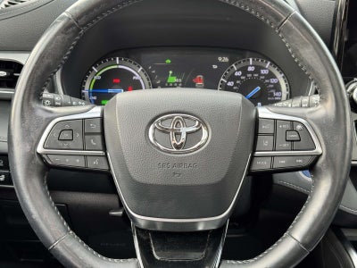 2021 Toyota Highlander Hybrid Platinum