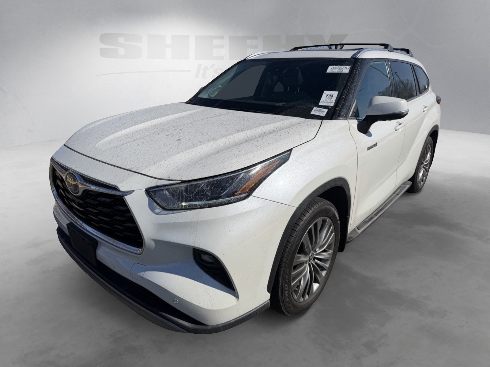 2021 Toyota Highlander Hybrid Platinum
