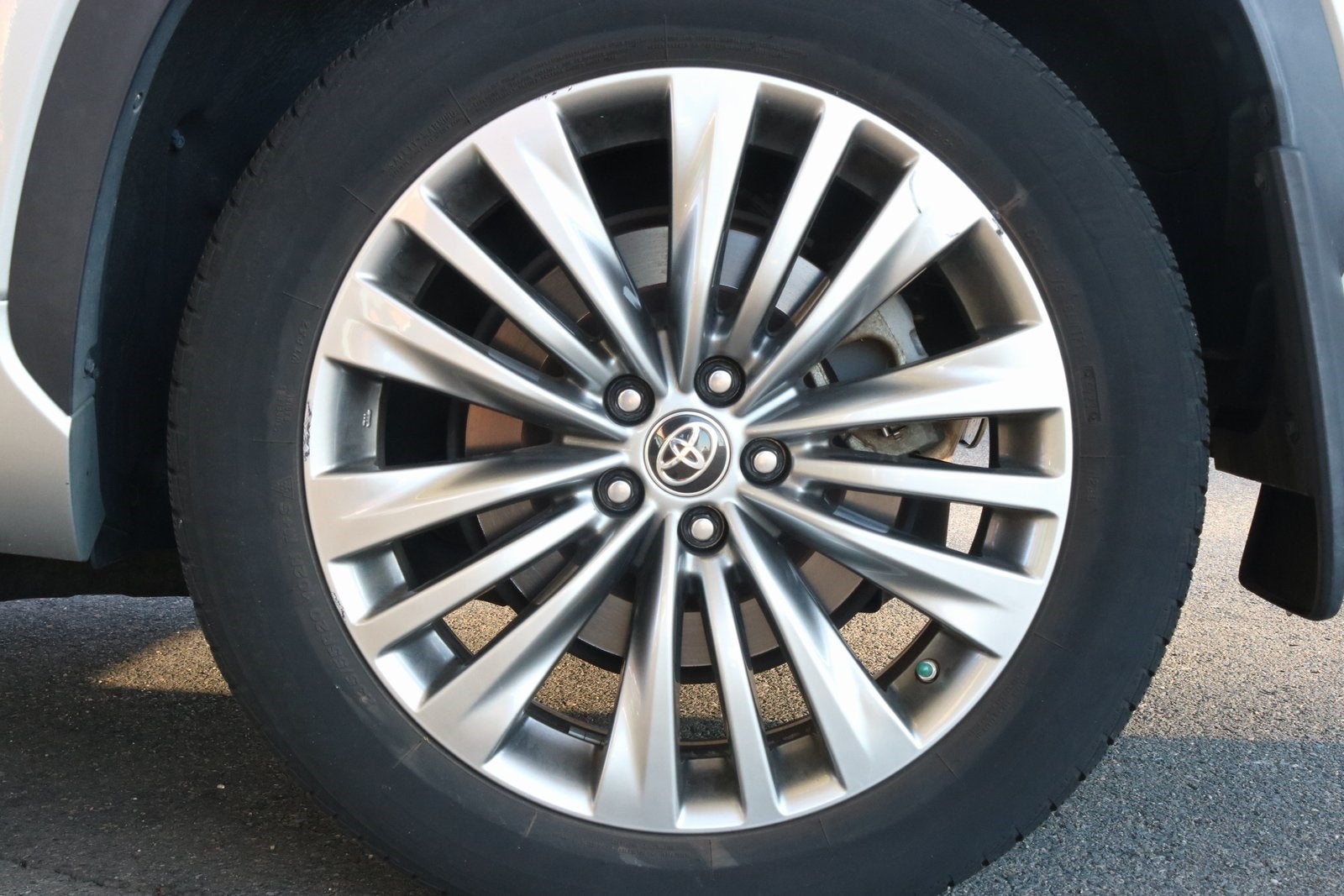 2020 Toyota Highlander Platinum