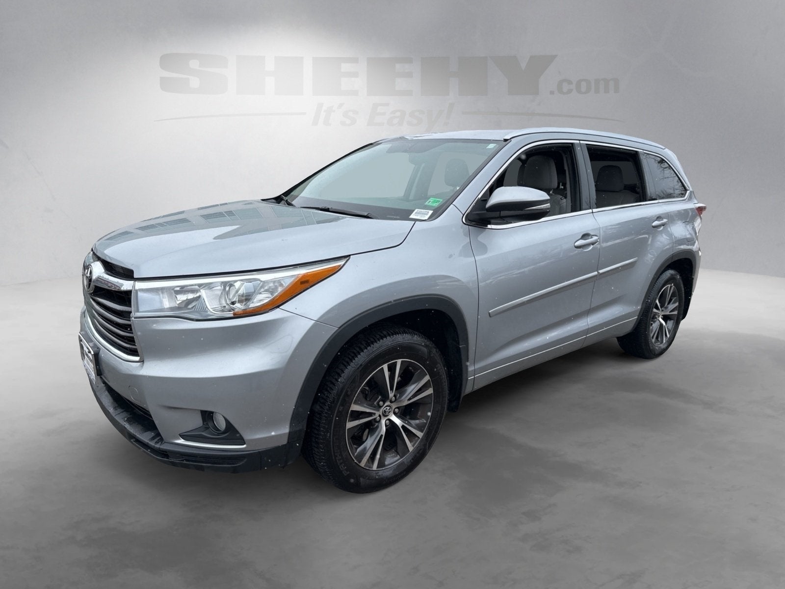 2016 Toyota Highlander XLE V6