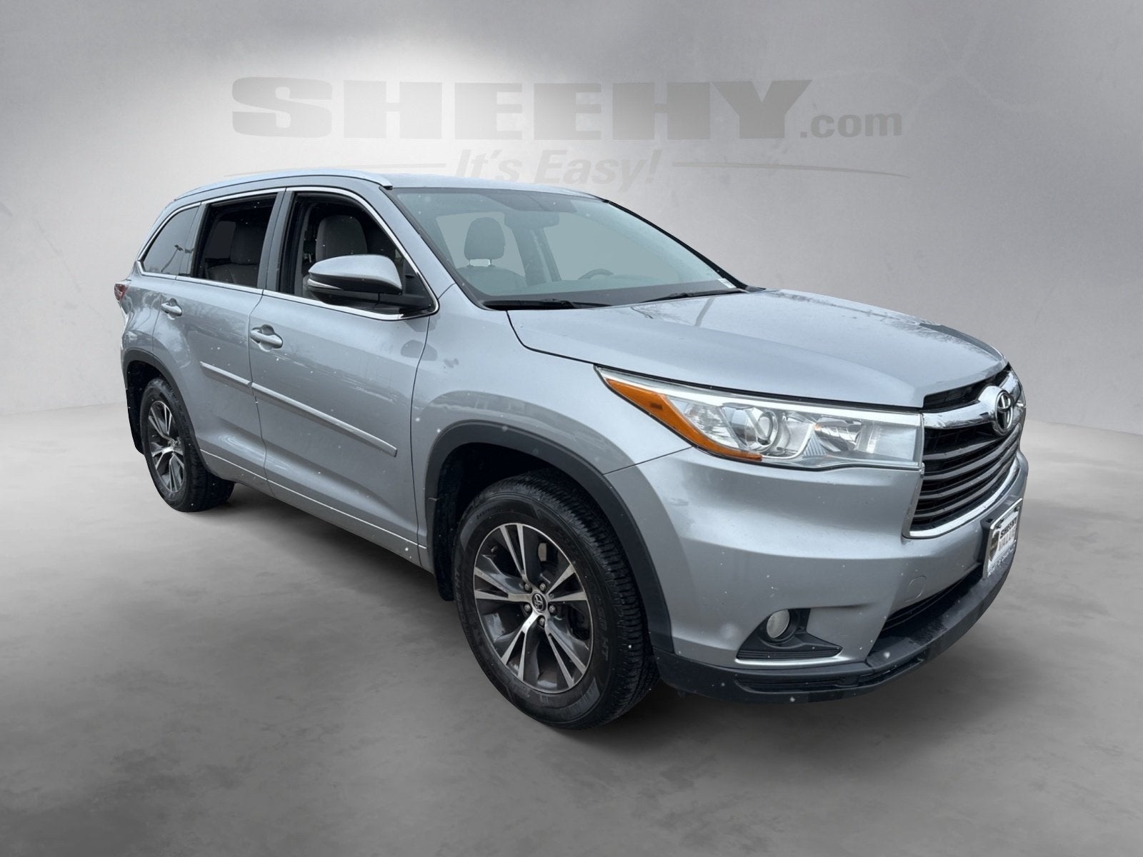 2016 Toyota Highlander XLE V6