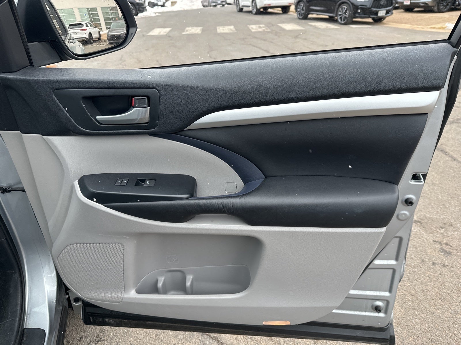 2016 Toyota Highlander XLE V6