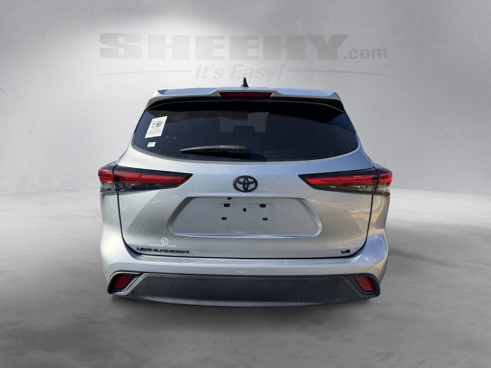 2023 Toyota Highlander LE