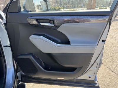 2023 Toyota Highlander Limited