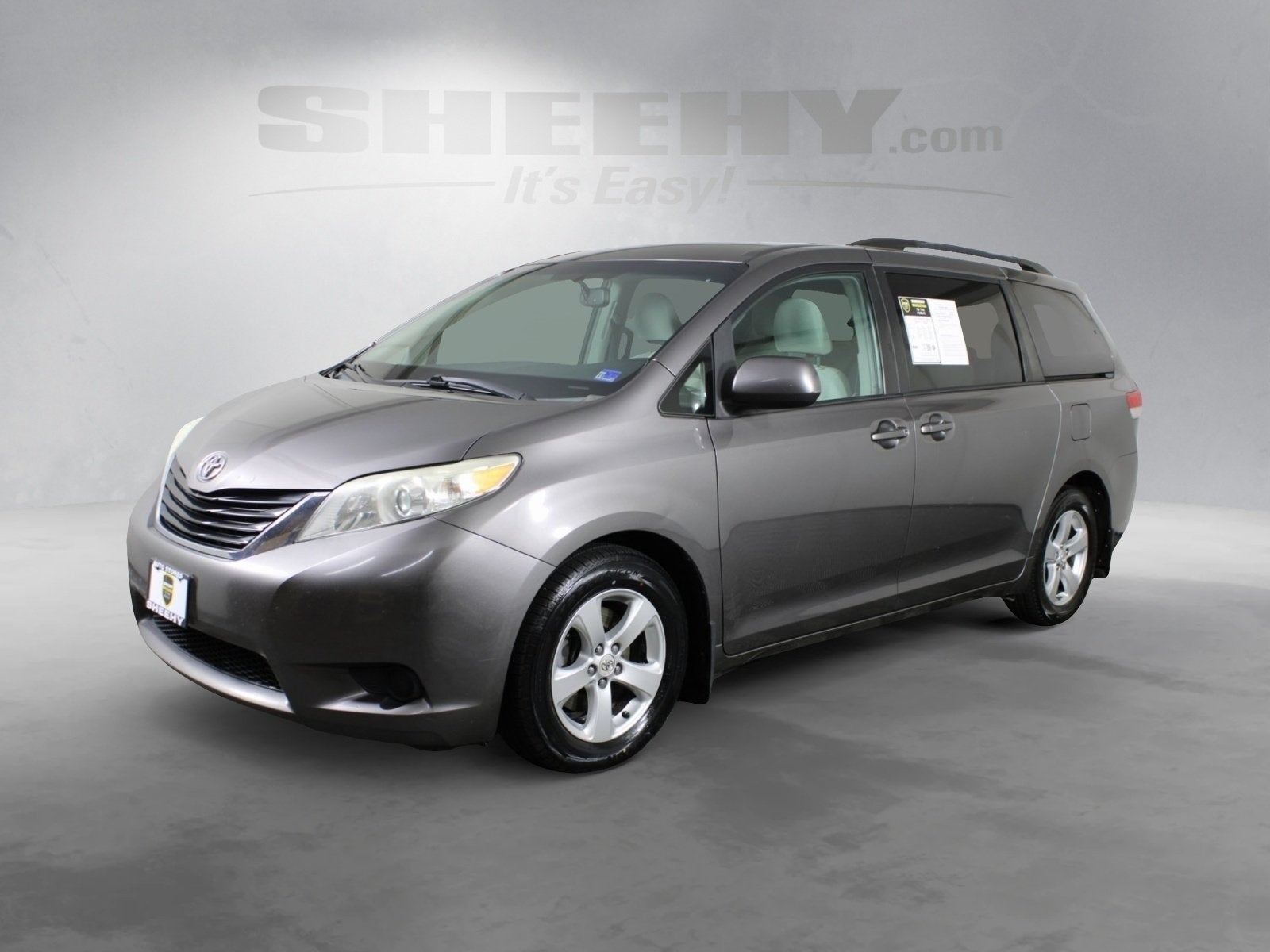 2011 Toyota Sienna LE 7 Passenger