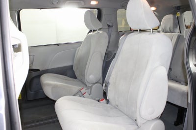2011 Toyota Sienna LE 7 Passenger