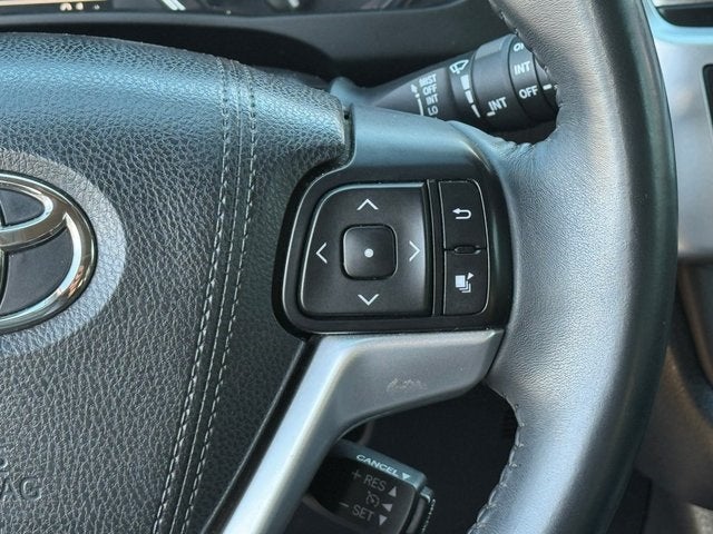 2016 Toyota Highlander XLE V6