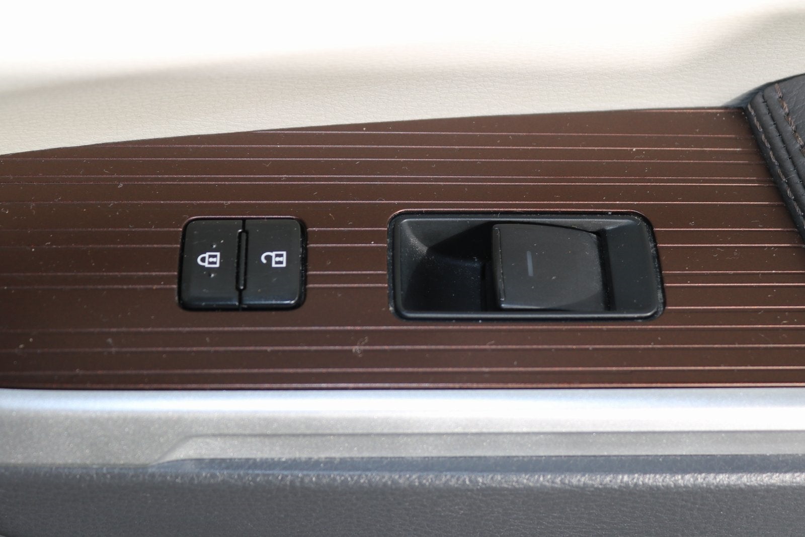 2024 Toyota Sienna LE 8 Passenger