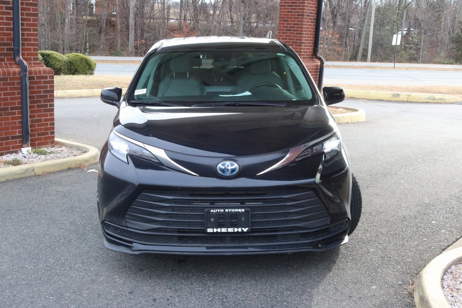 2024 Toyota Sienna LE 8 Passenger