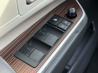 2024 Toyota Sienna LE 8 Passenger