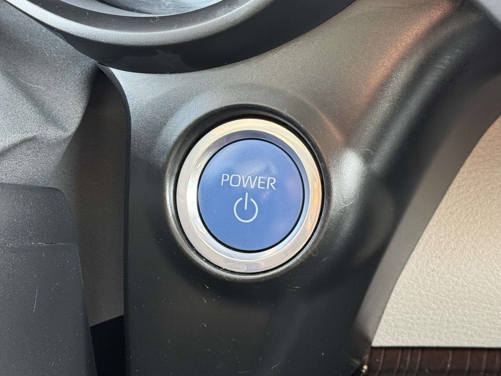 2024 Toyota Sienna LE 8 Passenger