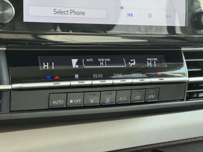 2024 Toyota Sienna LE 8 Passenger