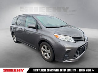 2018 Toyota Sienna LE 8 Passenger